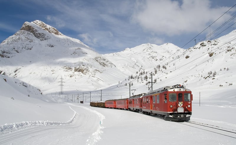 Industrial-era locomotive